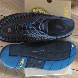 Keen Uneek Flat Sandals. New in box - Never worn!
